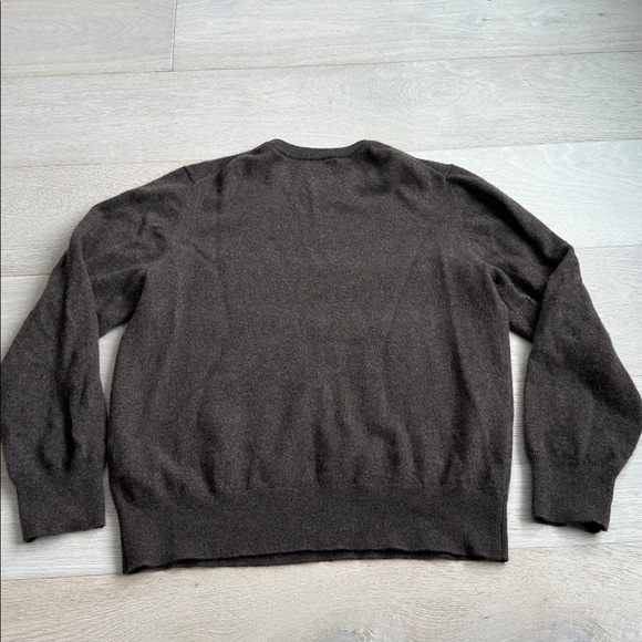 100% Mongolian cashmere Quince womens Brown Sweater sz large - Picture 7 of 7